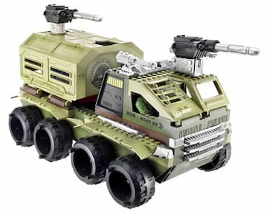 BTR - ARMADILLO ASSAULT VEHICLE w/ DUKE Figure