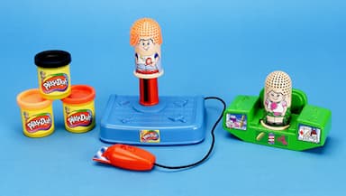 PLAY-DOH ELECTRONIC FUZZY PUMPER BUZZ CUTS