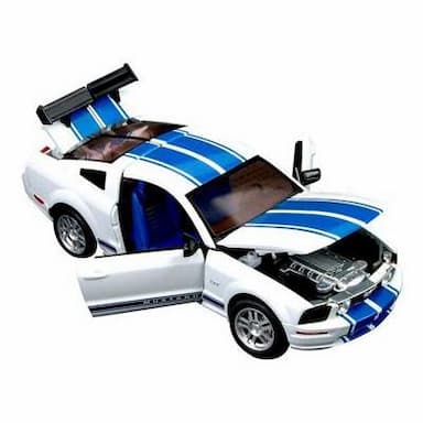 TRANSFORMERS ALTERNATORS: Ford Mustang GT WHEELJACK Figure