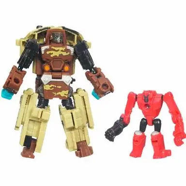 TRANSFORMERS POWER CORE COMBINERS STEELSHOT with BEACON