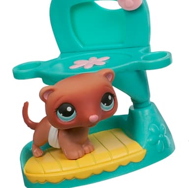 LITTLEST PET SHOP COZY CARE CENTER Playset