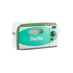 EASY-BAKE Oven and Snack Center