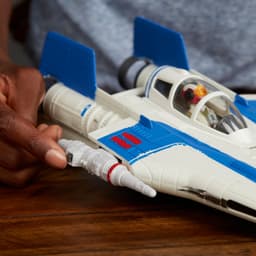 STAR WARS FORCE RESISTANCE A-WING FIGHTER ΚΑΙ RESISTANCE PILOT TALLIE ΦΙΓΟΥΡΑ