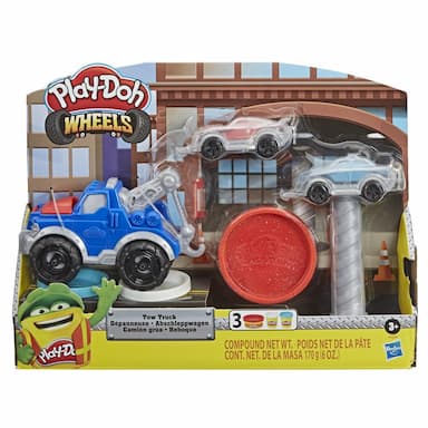 Play-Doh Wheels Tow Truck Toy with 3 Non-Toxic Play-Doh Colors 